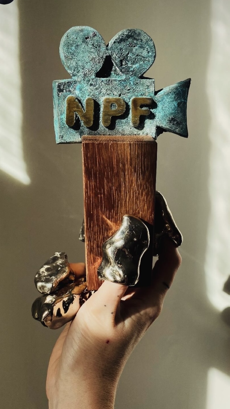 3C7BDA3D-EBB9-474C-AE10-BA4DBA968AC4